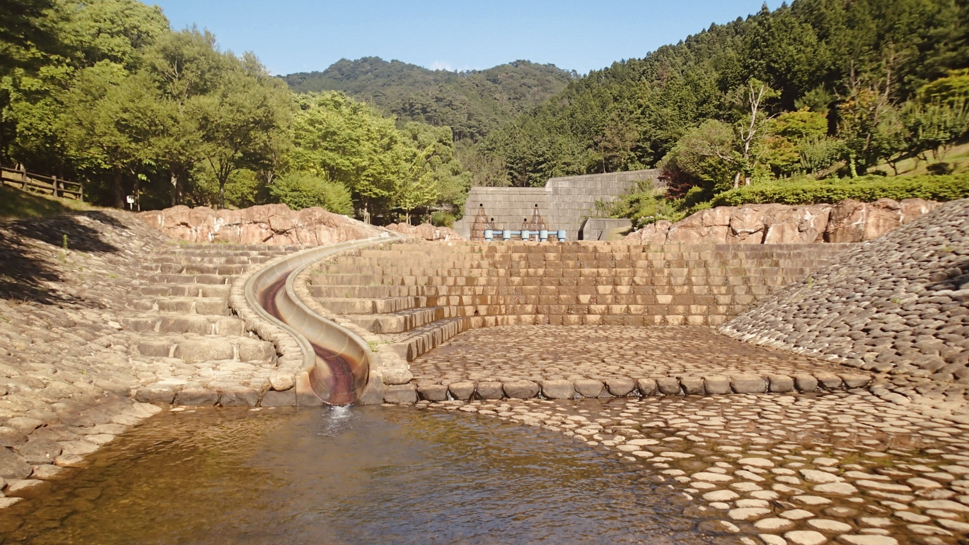 高間みずべ公園